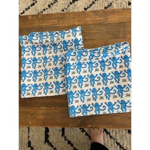 Blue rabbit monkeys throw - blue,