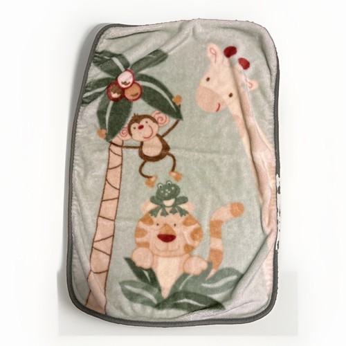 Green jungle monkey - monkey, giraffe